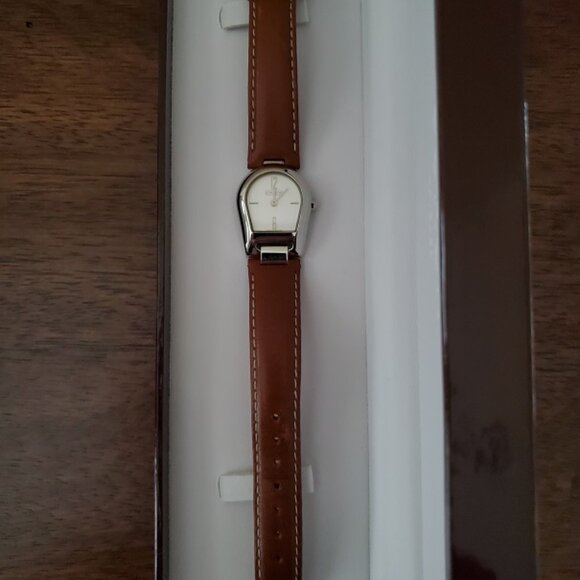 Coach Watch W506, Arch, Leather Band - Picture 5 of 8